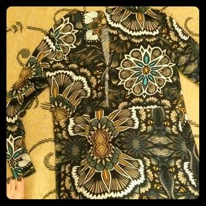 H&M Long sleeved. Open back shift dress